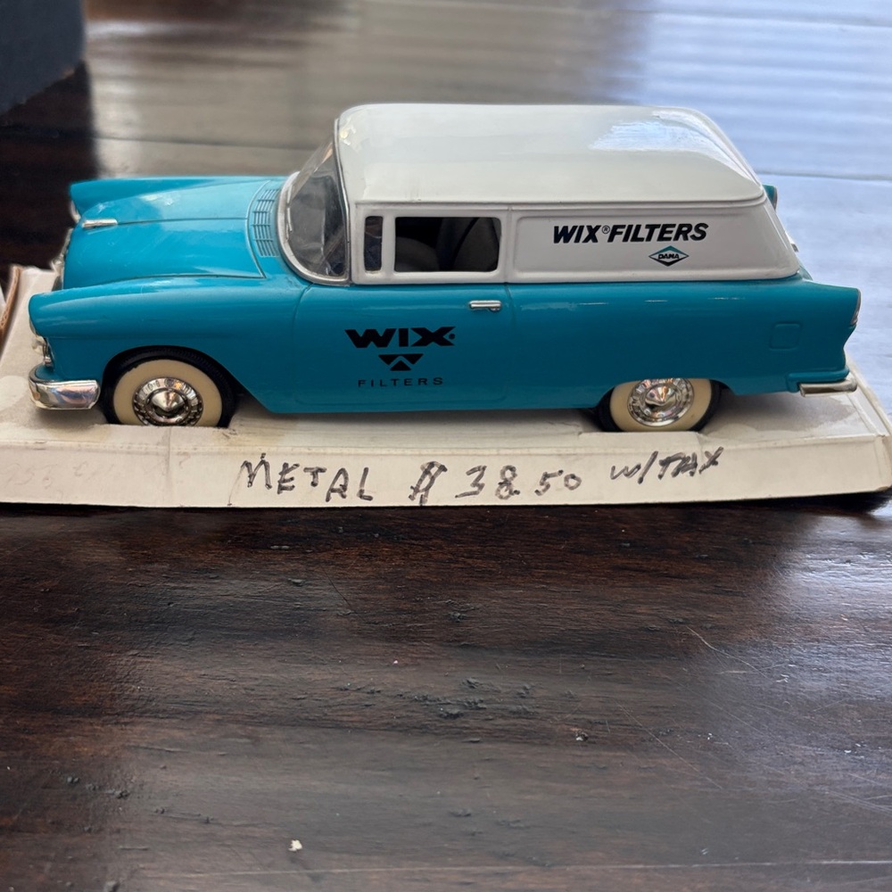 1955 Chevrolet Sedan Model Car Coin Bank Wix Filters Collectible Limited Edition
